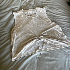 Lululemon grey tank top see through pattern rouched size 10 perfect condition